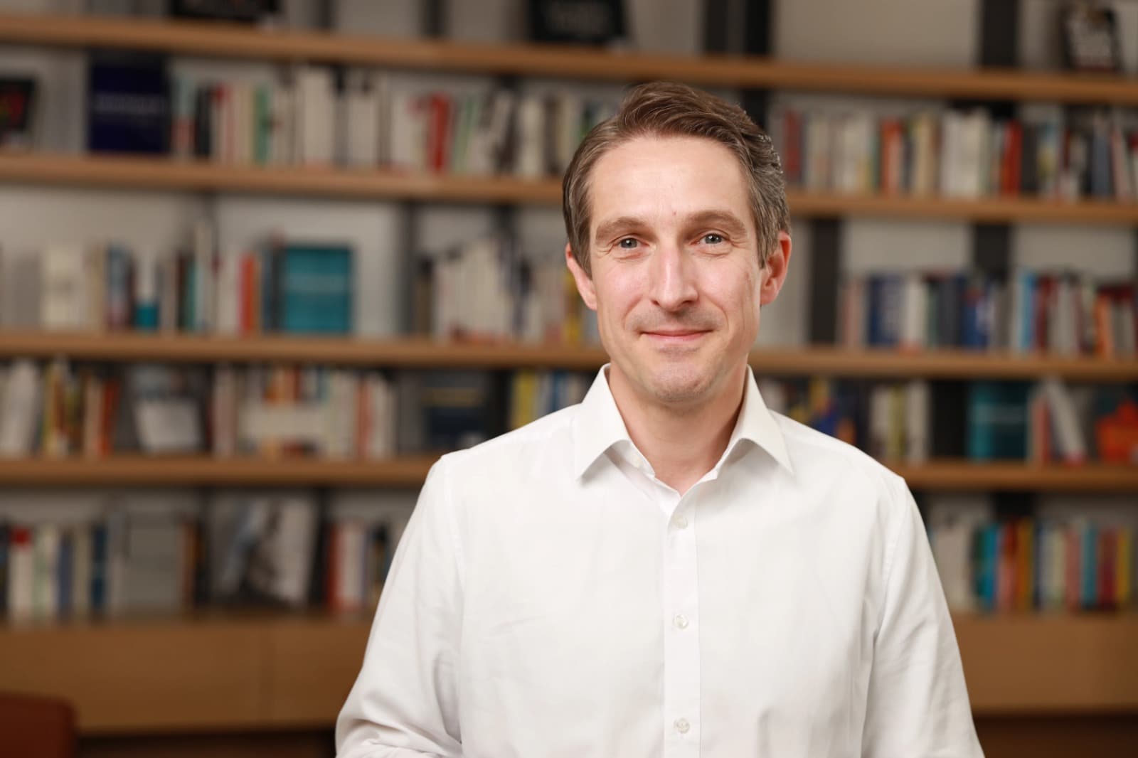 Dr. Tobias Silberzahn